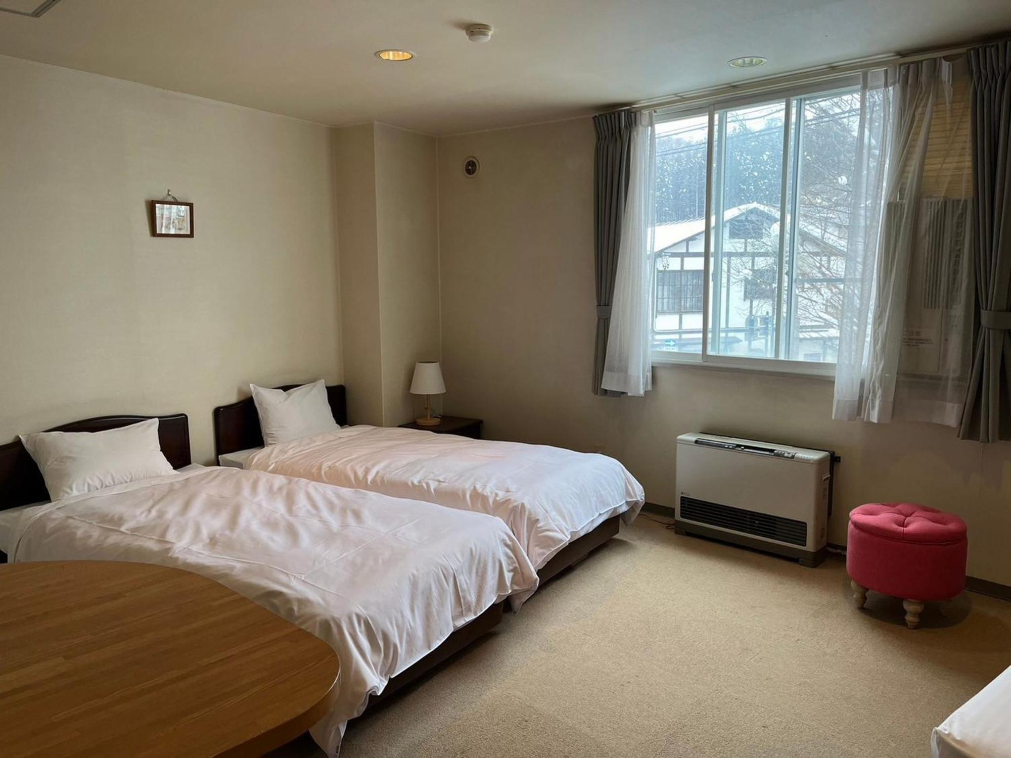 HOTEL 24sweets HAKUBA Buitenkant foto