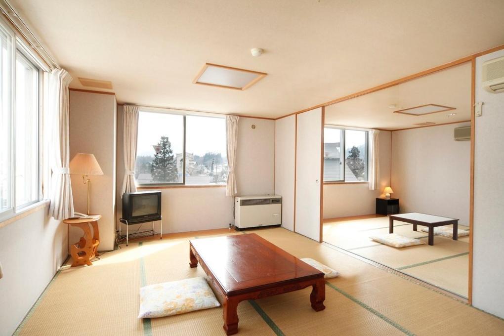 HOTEL 24sweets HAKUBA Buitenkant foto